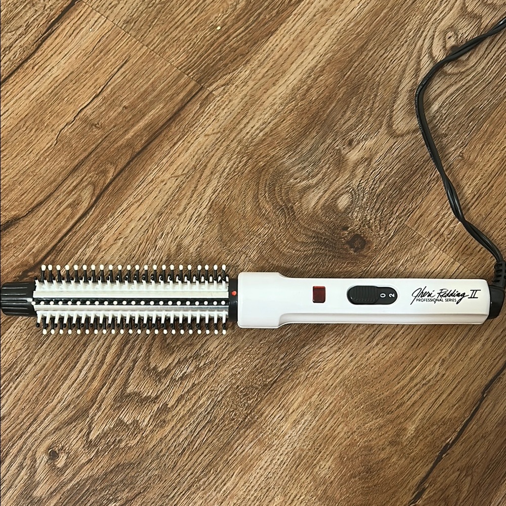 White Hair Styling Tool